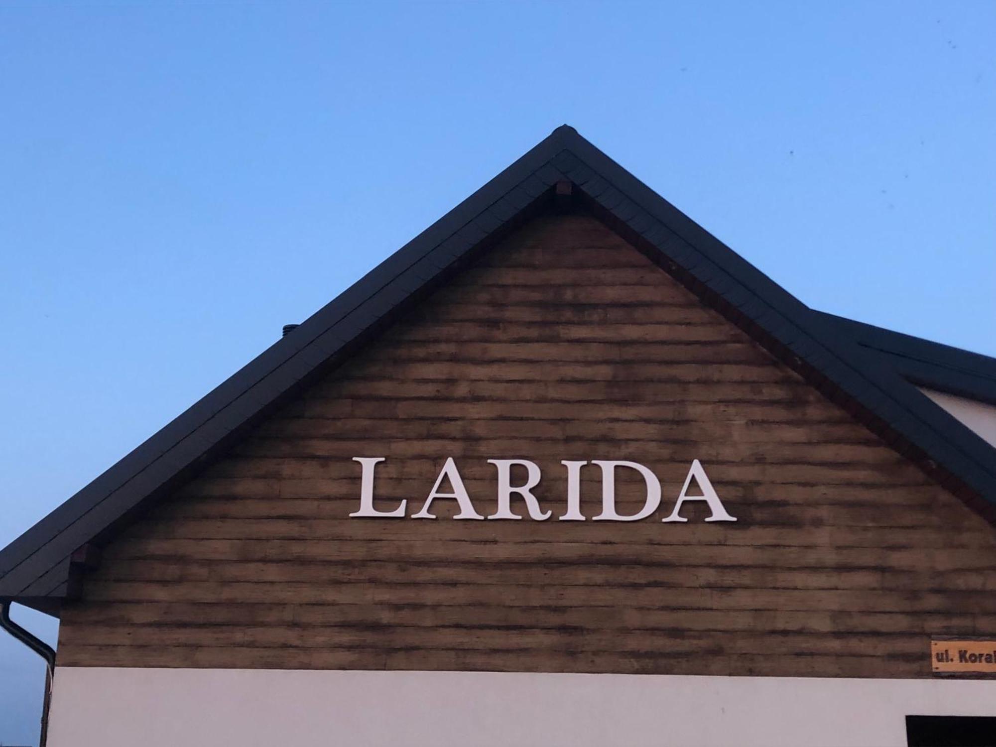 サルビノボ Laridaヴィラ エクステリア 写真